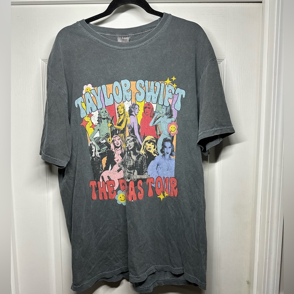 Taylor Swift Eras Tour Grey T Shirt Comfort Colors Size XL